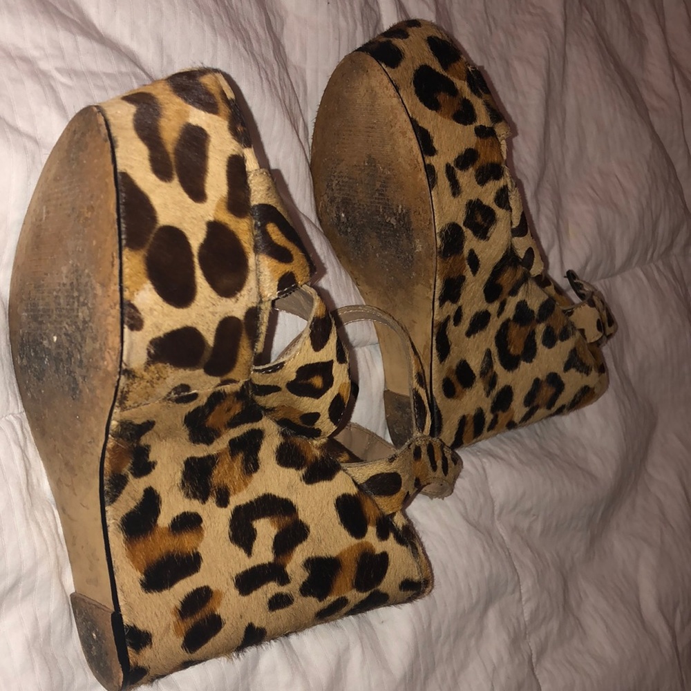 Shoes - Picture 5 of 5